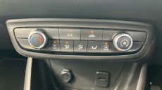 Vauxhall Crossland 1.2 SE 5dr Petrol Hatchback